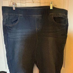 Torrid jean pull on